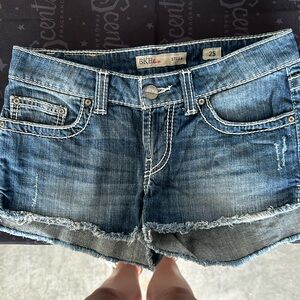 BKE Stella Jean shorts.